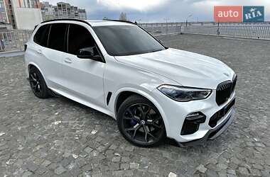Внедорожник / Кроссовер BMW X5 2019 в 