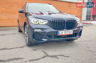 Позашляховик / Кросовер BMW X5 2021 в 