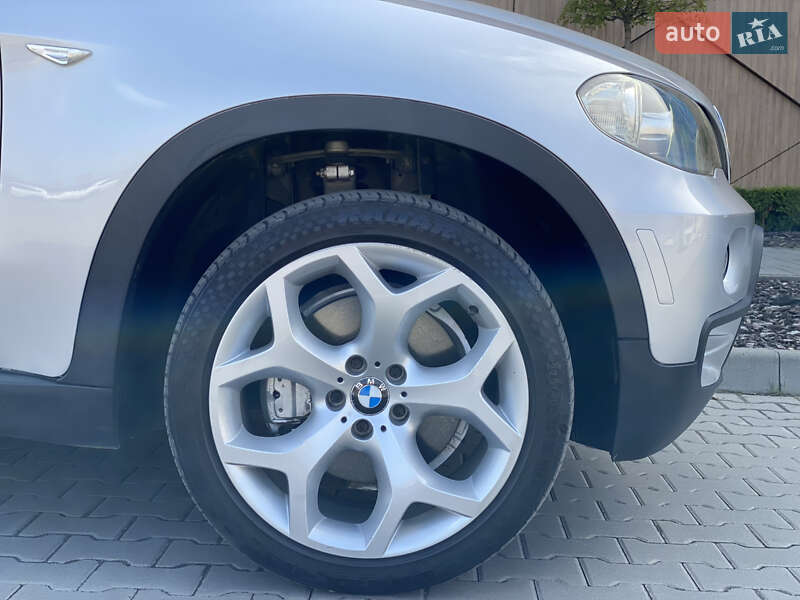 Внедорожник / Кроссовер BMW X5 2008 в Мукачево