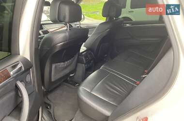 Позашляховик / Кросовер BMW X5 2011 в 