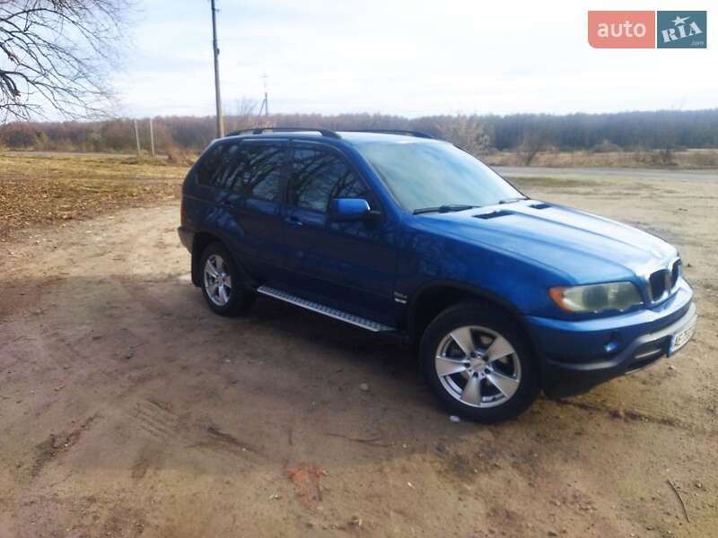 Внедорожник / Кроссовер BMW X5 2001 в Харькове