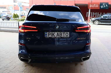 Внедорожник / Кроссовер BMW X5 2020 в 