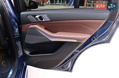 Внедорожник / Кроссовер BMW X5 2020 в 
