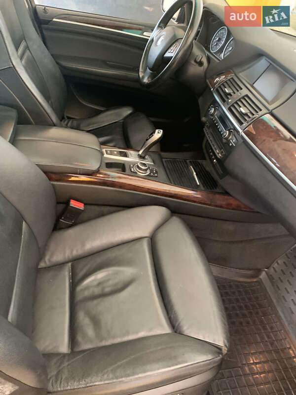 Позашляховик / Кросовер BMW X5 2009 в Одесі