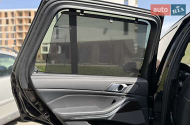 Внедорожник / Кроссовер BMW X5 2020 в 