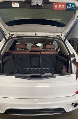 Внедорожник / Кроссовер BMW X5 2012 в 