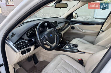 Внедорожник / Кроссовер BMW X5 2015 в 