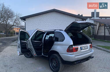 Внедорожник / Кроссовер BMW X5 2003 в 