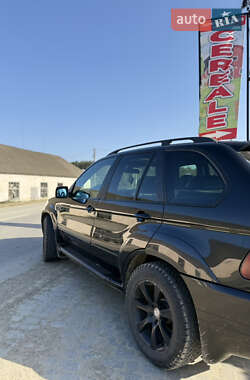 Позашляховик / Кросовер BMW X5 2004 в 