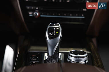 Внедорожник / Кроссовер BMW X5 2015 в 