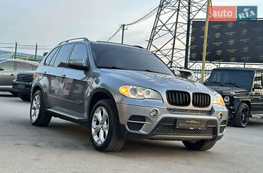 Внедорожник / Кроссовер BMW X5 2012 в 