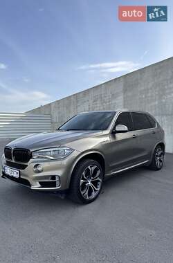 Позашляховик / Кросовер BMW X5 2017 в 