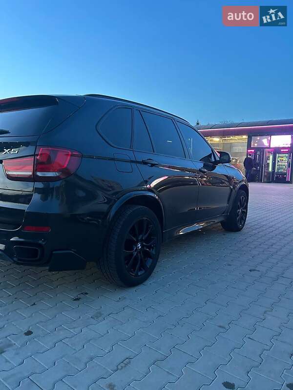 Позашляховик / Кросовер BMW X5 2016 в Львові