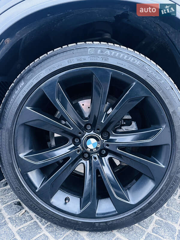 Внедорожник / Кроссовер BMW X5 2016 в Днепре