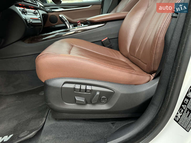 Внедорожник / Кроссовер BMW X5 2014 в Львове