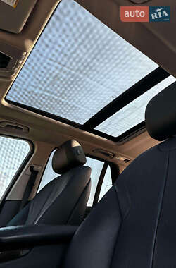Внедорожник / Кроссовер BMW X5 2015 в 