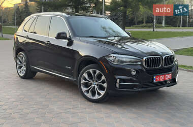 Позашляховик / Кросовер BMW X5 2014 в 