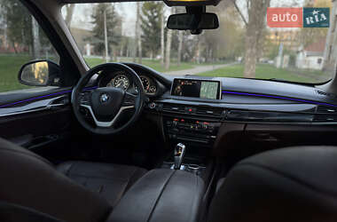 Позашляховик / Кросовер BMW X5 2014 в 