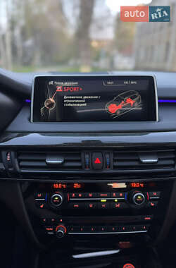 Позашляховик / Кросовер BMW X5 2014 в 
