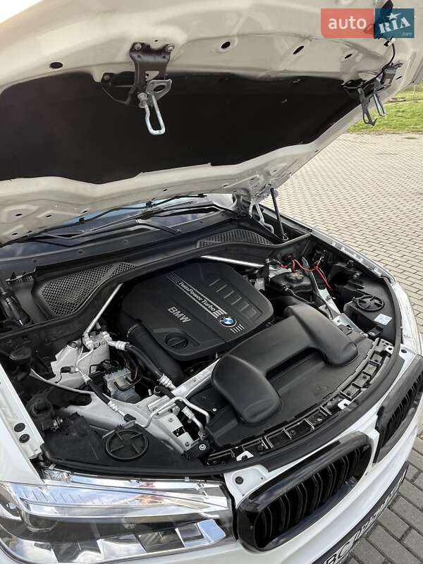 Внедорожник / Кроссовер BMW X5 2015 в Львове