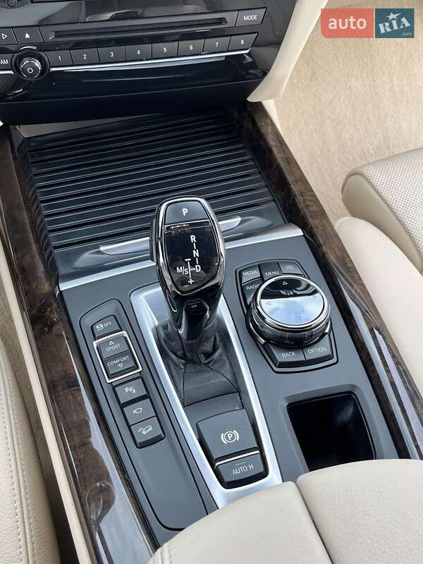 Внедорожник / Кроссовер BMW X5 2015 в Львове