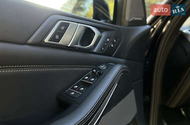 Внедорожник / Кроссовер BMW X5 2020 в 