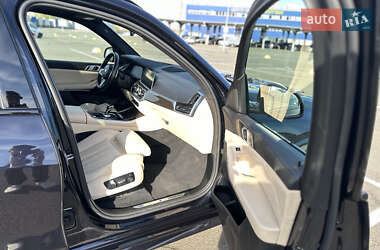 Внедорожник / Кроссовер BMW X5 2022 в 