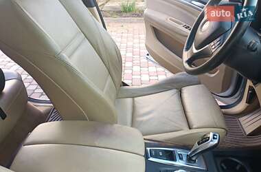 Позашляховик / Кросовер BMW X5 2008 в 