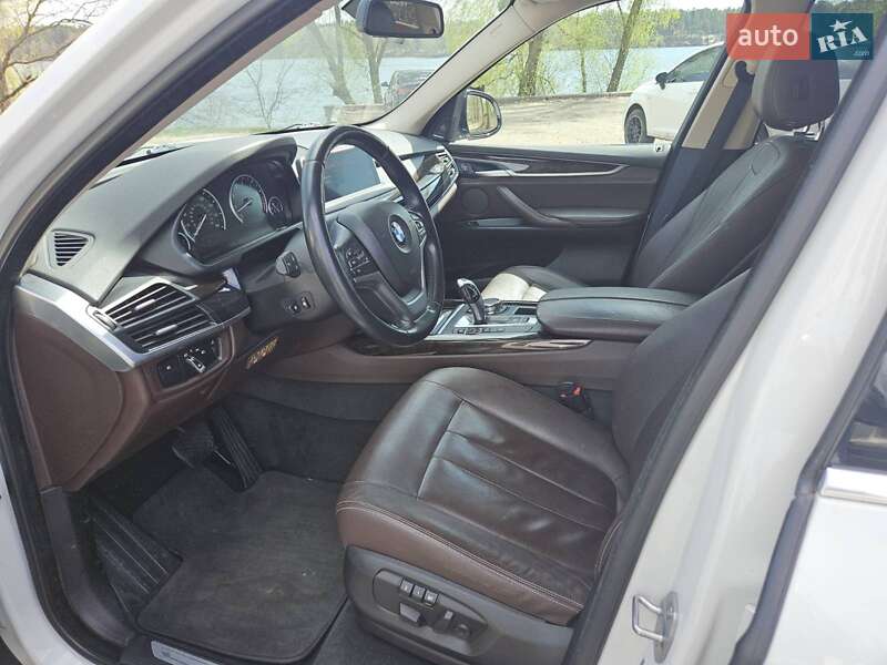 Позашляховик / Кросовер BMW X5 2015 в Києві