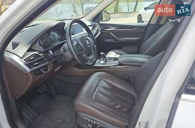 Внедорожник / Кроссовер BMW X5 2015 в 