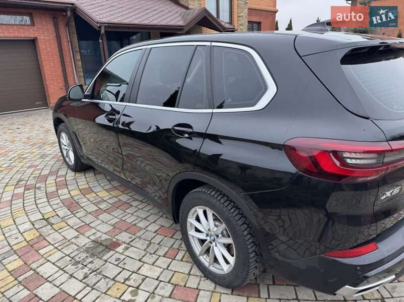 Позашляховик / Кросовер BMW X5 2021 в Харкові