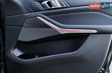 Внедорожник / Кроссовер BMW X5 2021 в 