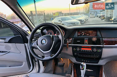 Внедорожник / Кроссовер BMW X5 2007 в 