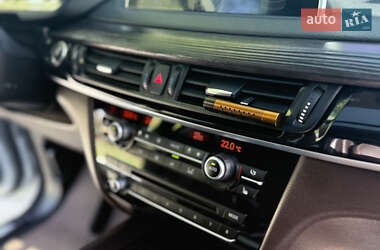 Позашляховик / Кросовер BMW X5 2014 в 