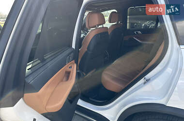Внедорожник / Кроссовер BMW X5 2020 в 