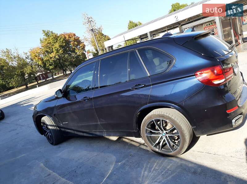 Позашляховик / Кросовер BMW X5 2015 в Одесі фото 12 Позашляховик / Кросовер BMW X5 2015 в Одесі