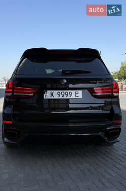 Позашляховик / Кросовер BMW X5 2015 в 