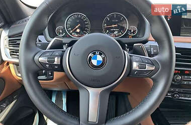 Позашляховик / Кросовер BMW X5 2015 в 