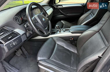 Внедорожник / Кроссовер BMW X5 2010 в 