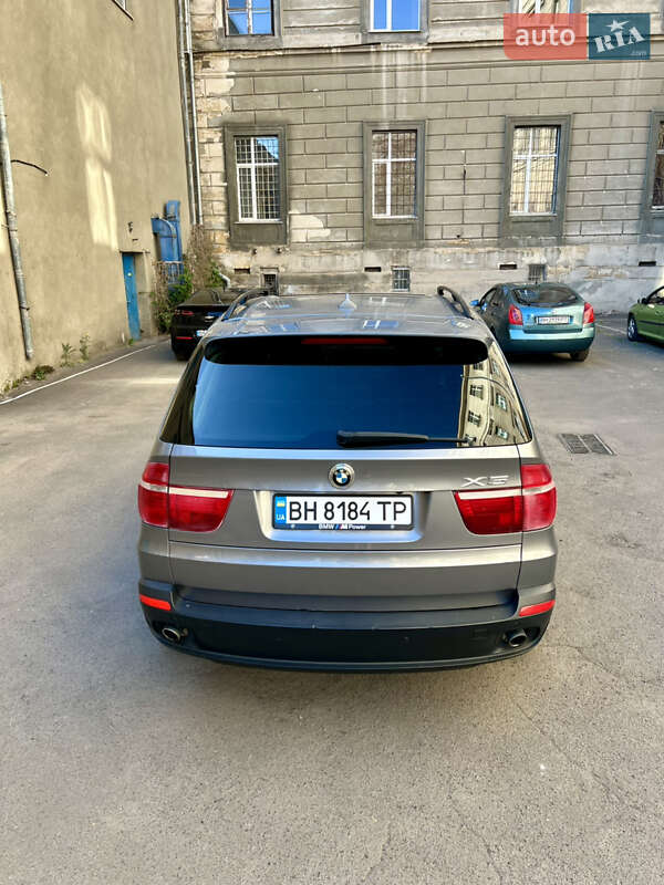 Позашляховик / Кросовер BMW X5 2010 в Одесі фото 4 Позашляховик / Кросовер BMW X5 2010 в Одесі
