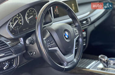 Внедорожник / Кроссовер BMW X5 2015 в 
