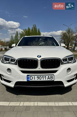Позашляховик / Кросовер BMW X5 2016 в 