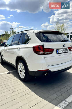 Позашляховик / Кросовер BMW X5 2016 в 