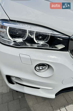 Позашляховик / Кросовер BMW X5 2016 в 