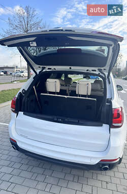 Позашляховик / Кросовер BMW X5 2016 в 