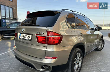 Позашляховик / Кросовер BMW X5 2010 в 
