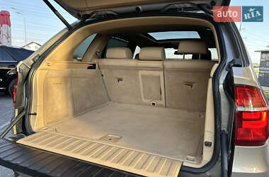 Позашляховик / Кросовер BMW X5 2010 в 