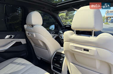 Внедорожник / Кроссовер BMW X5 2020 в 
