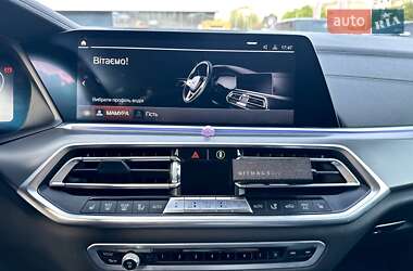 Внедорожник / Кроссовер BMW X5 2019 в 