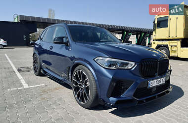 Внедорожник / Кроссовер BMW X5 2022 в 